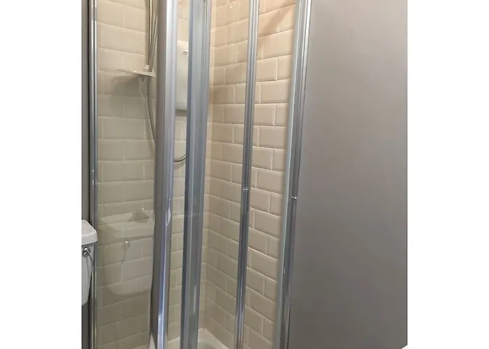 11 Portobello Harbour Hotel *