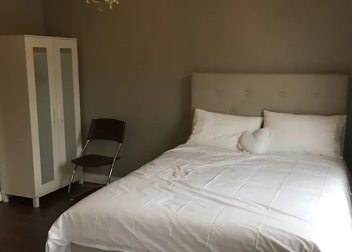 11 Portobello Harbour * Dublin